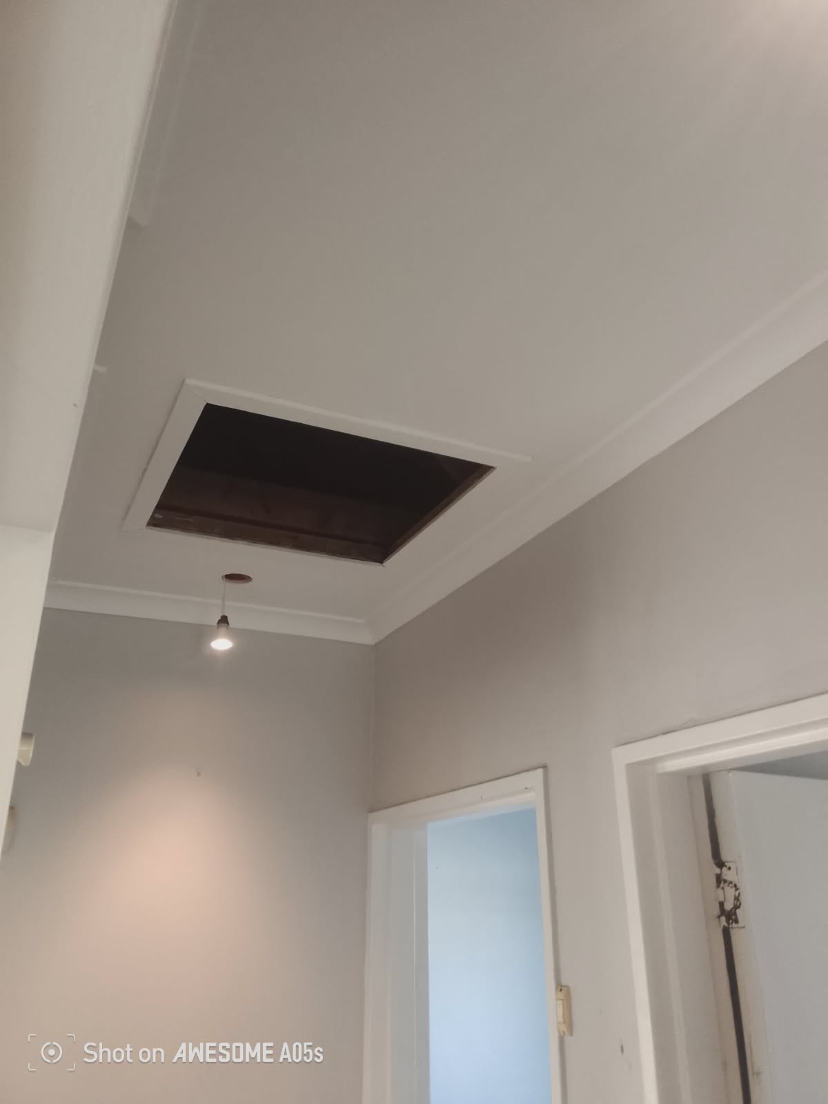 Painted interior with cornice and clean wall finish